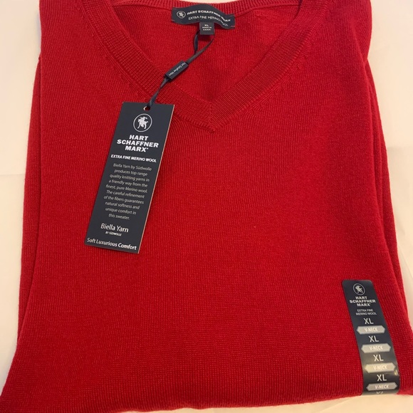 Hart Schaffner Marx Other - Hart Schaffner Marx v-neck sweater red merino wool